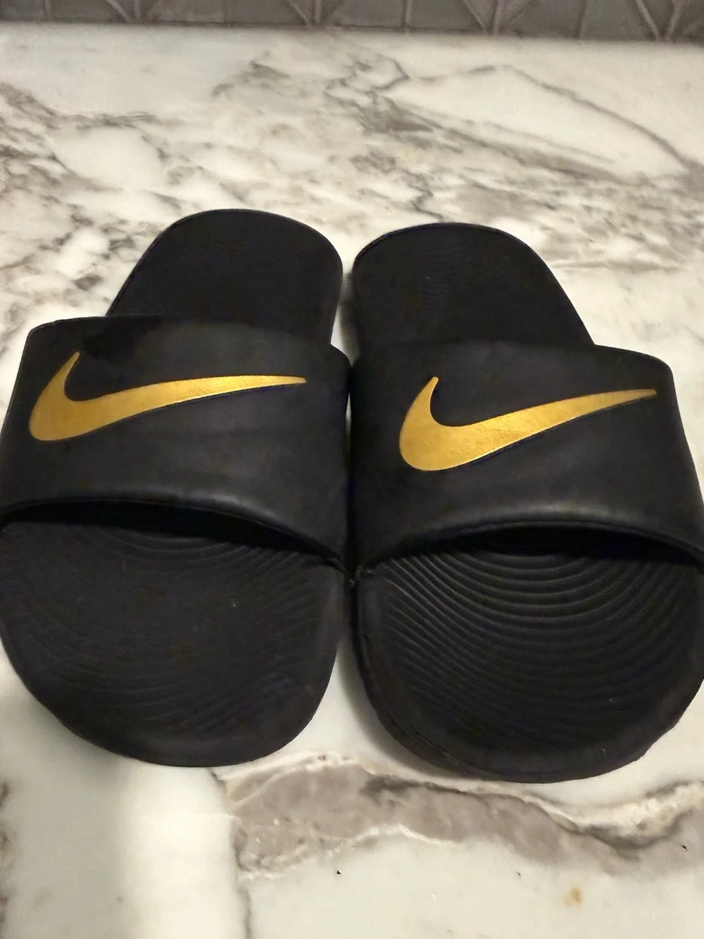 $14 ADD ON Nike slides 13c black gold boys girls sandals